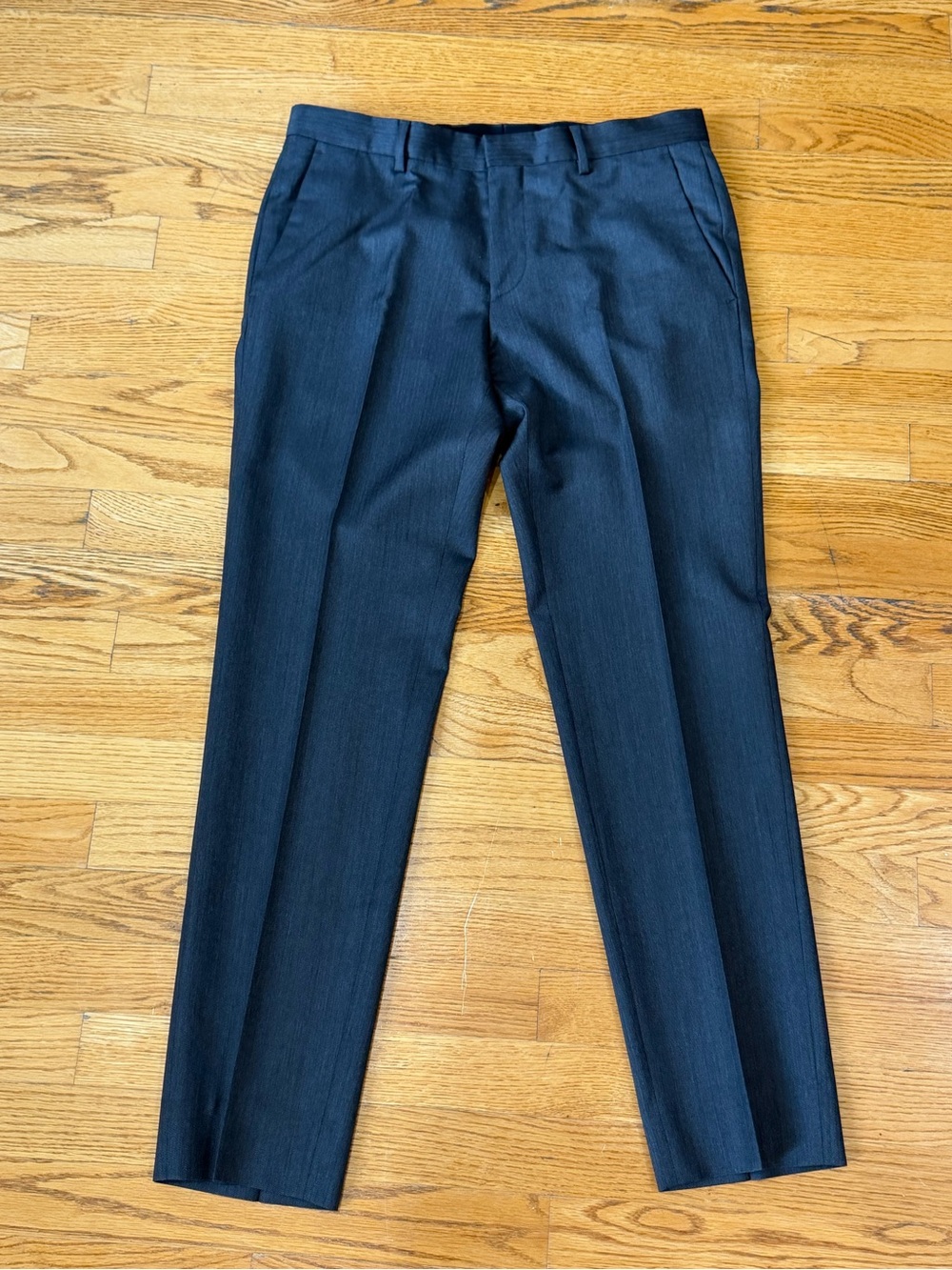 Hugo Boss Charcoal Gray Herringbone Dress Pant | 30R | Wool Blend, Tailored Fit